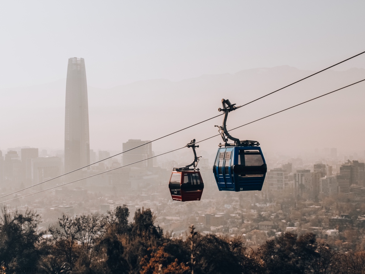 Conhecendo a parte moderna de Santiago com a Destino Chile